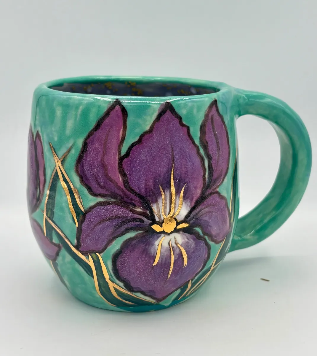 Gold Iris tall cup 